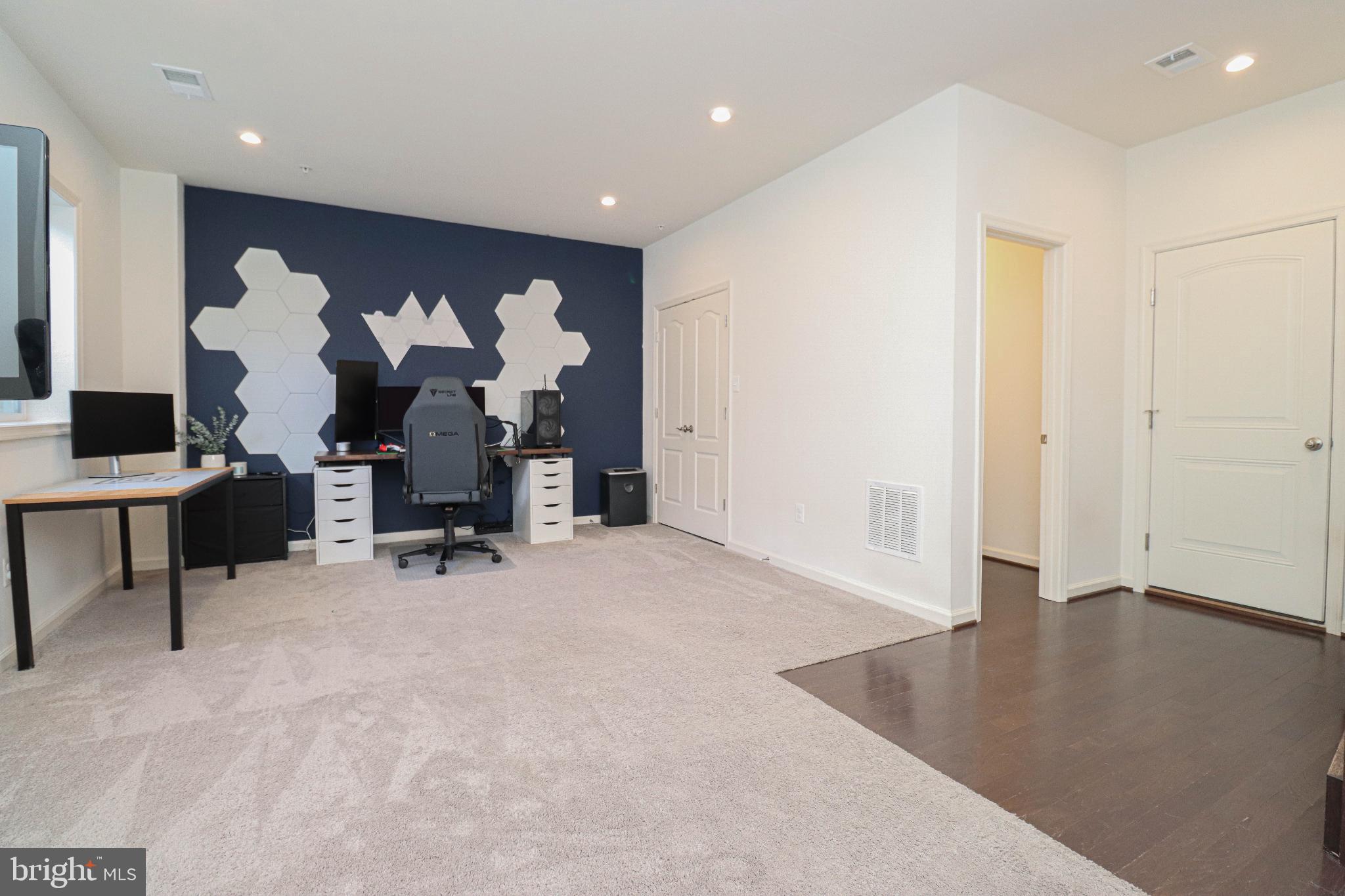 3042 Bretons Ridge Way Hanover, MD 21076 - Photo 26 of 33 Gallery Image 26