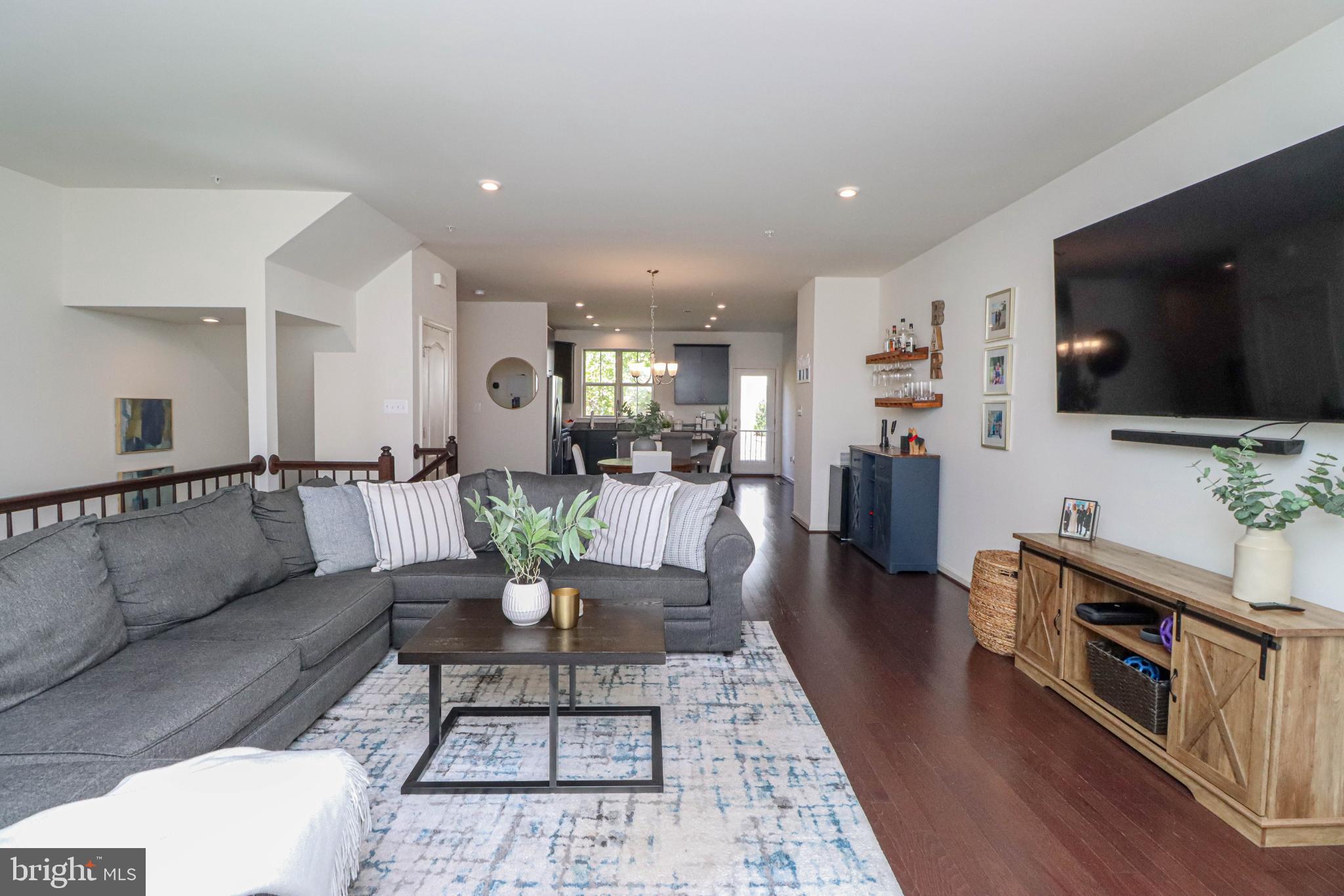 3042 Bretons Ridge Way Hanover, MD 21076 - Photo 7 of 33 Gallery Image 7