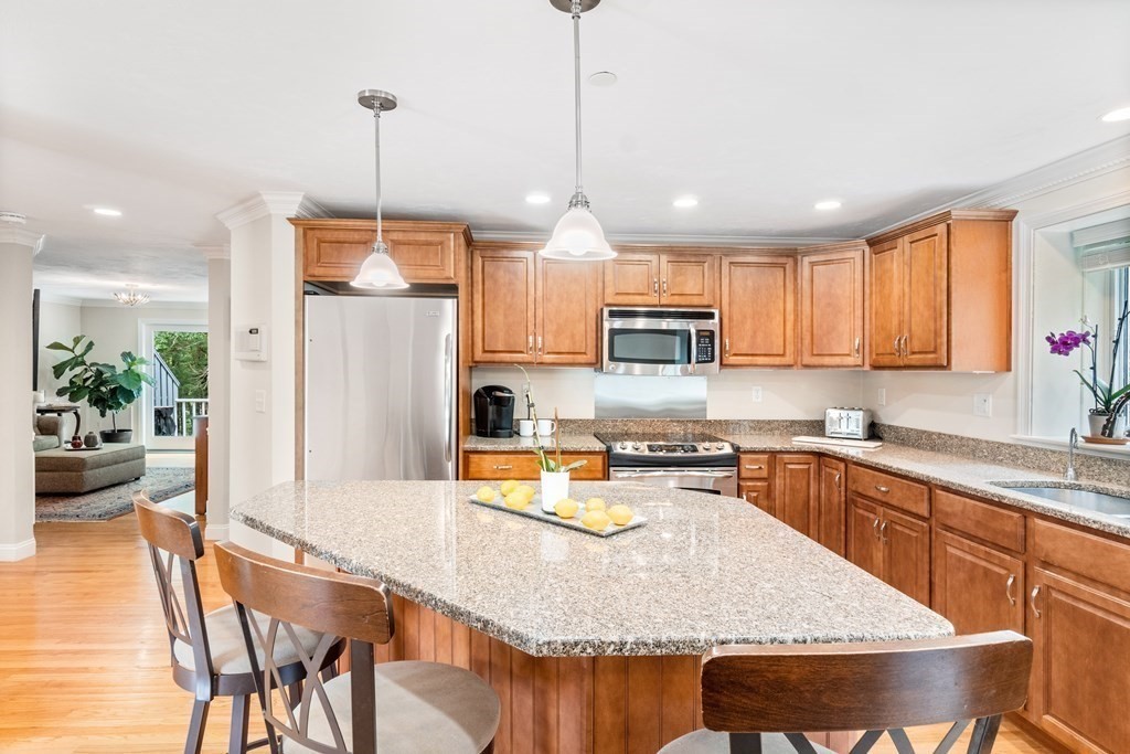 60 Tussock Brook Road, Unit 60 Duxbury, MA 02332 - Photo 7 of 40 Gallery Image 7