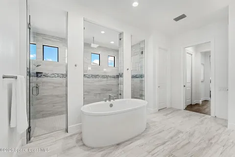 $3,050,000 | 3638 Lake Adelaide Place, Rockledge, FL 32955