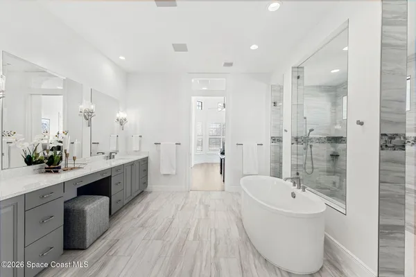 $3,050,000 | 3638 Lake Adelaide Place, Rockledge, FL 32955