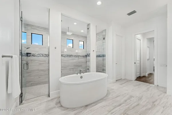 $3,050,000 | 3638 Lake Adelaide Place, Rockledge, FL 32955