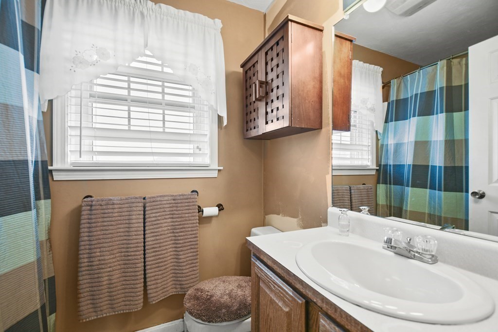 65 Indian Ridge Road Leominster, MA 01453 - Photo 24 of 32 Gallery Image 24