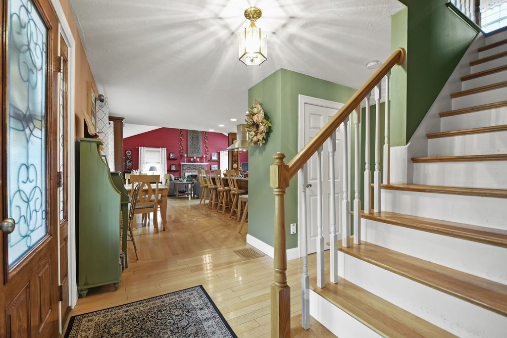 65 Indian Ridge Road Leominster, MA 01453 - Photo 4 of 32 Gallery Image 4