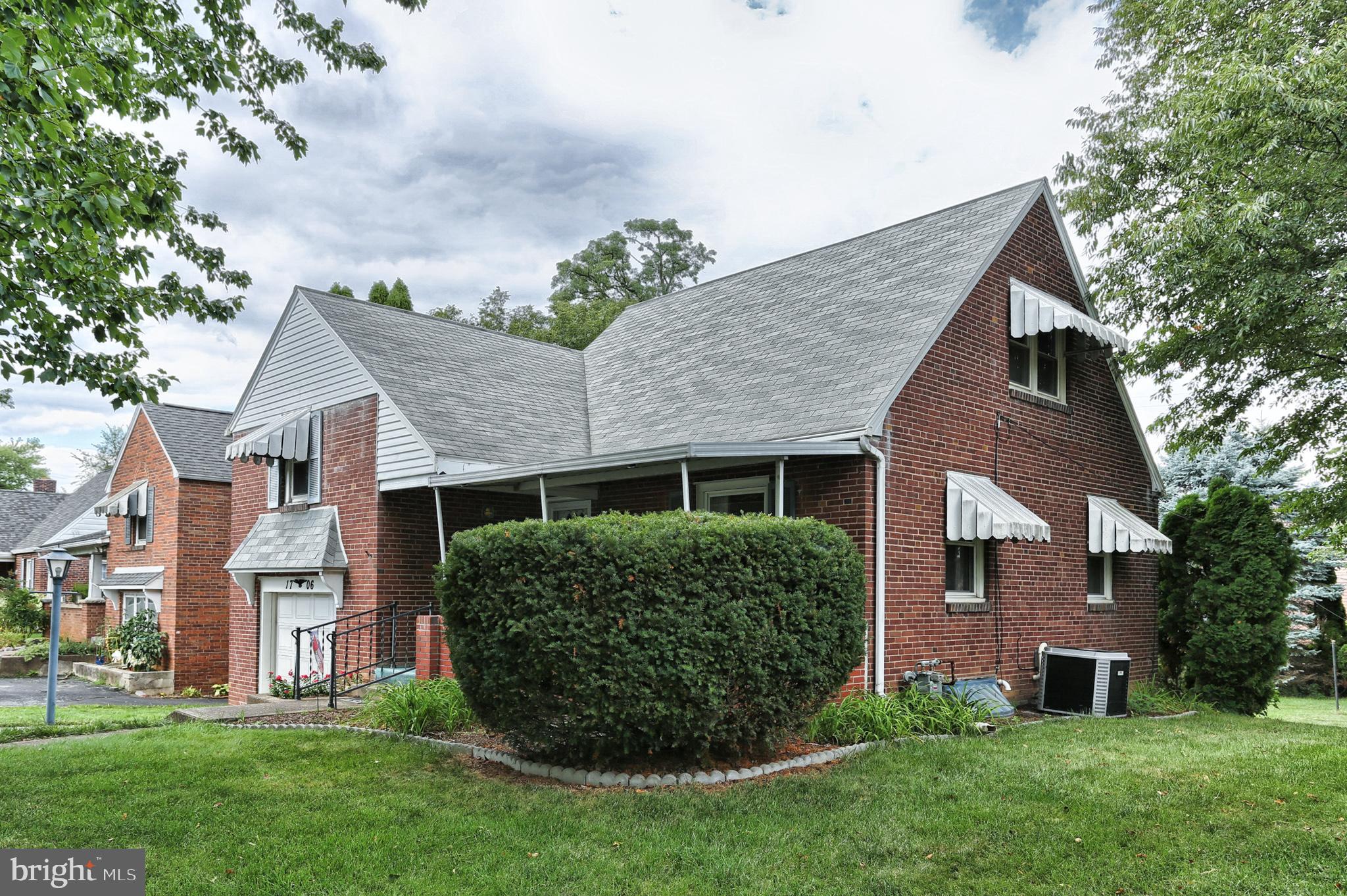 1706 Chatham Road Camp Hill, PA 17011 - Photo 2 of 30 Gallery Image 2