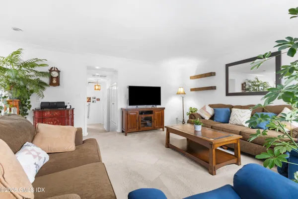 $1,899,500 | 21 Amherst Road, Riverside, CT 06878