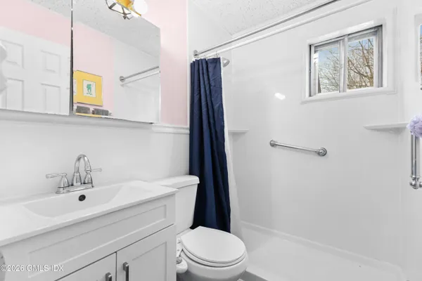 $1,899,500 | 21 Amherst Road, Riverside, CT 06878