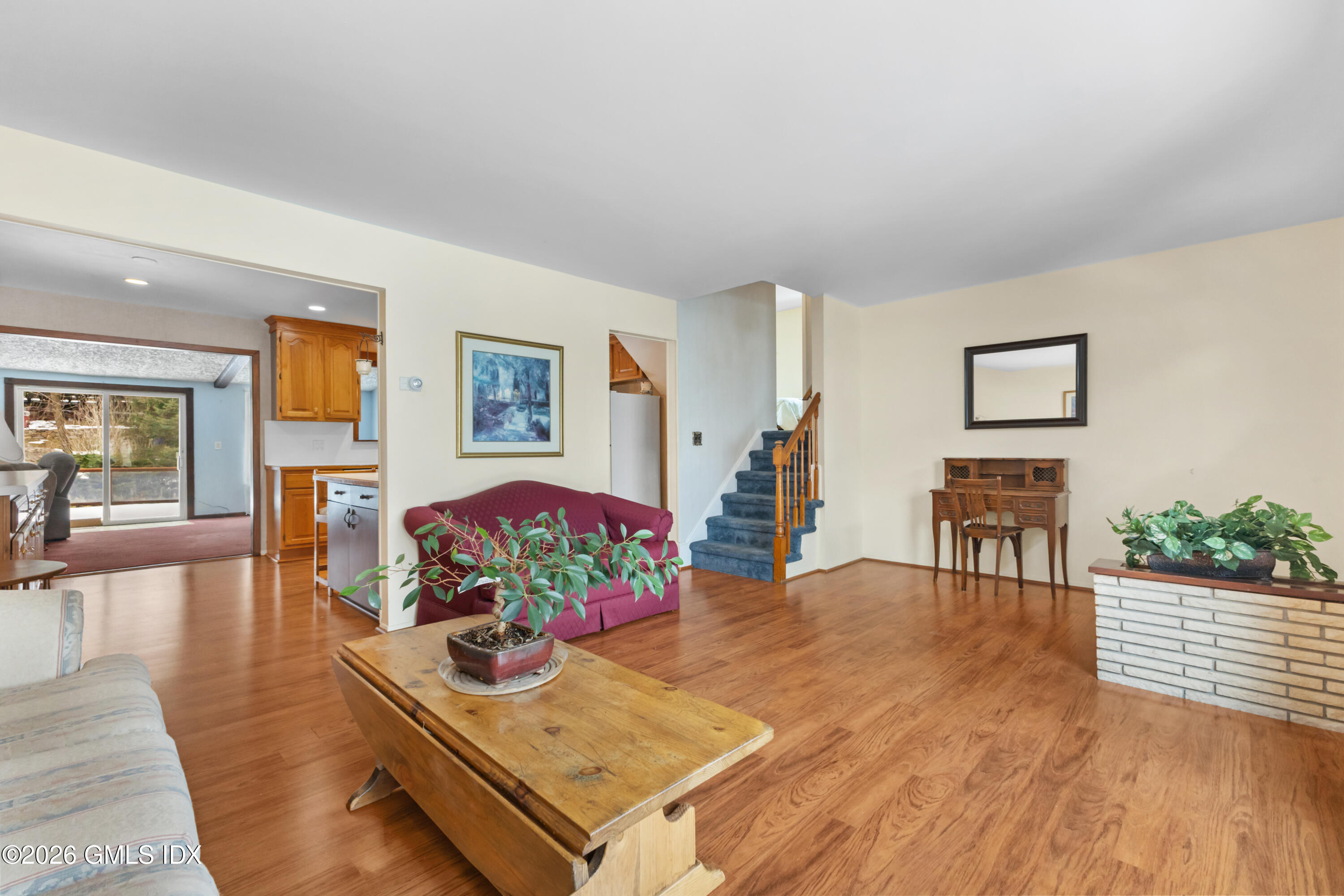 21 Amherst Road Riverside, CT 06878 - Photo 5 of 30 017