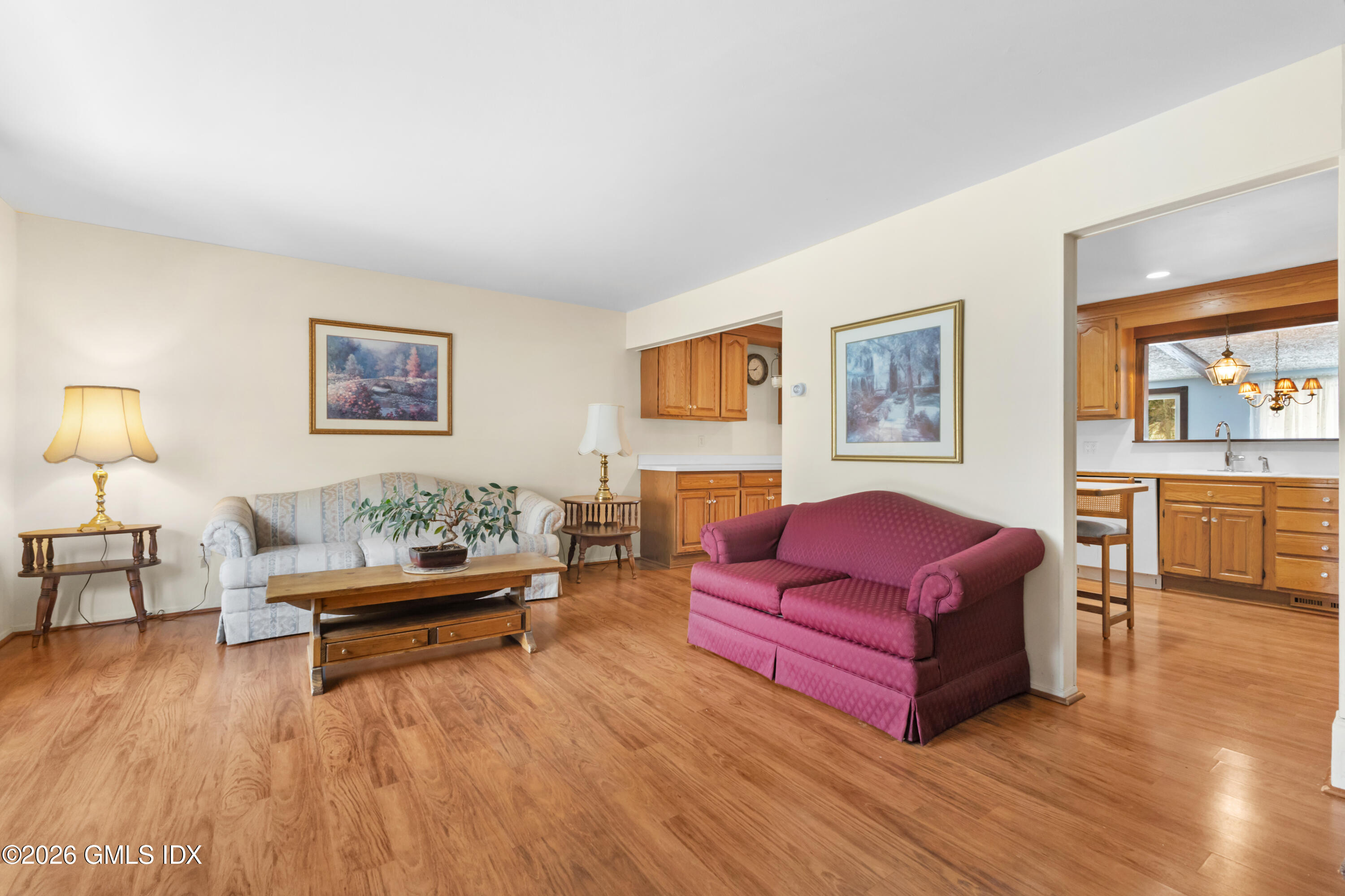 21 Amherst Road Riverside, CT 06878 - Photo 6 of 30 018