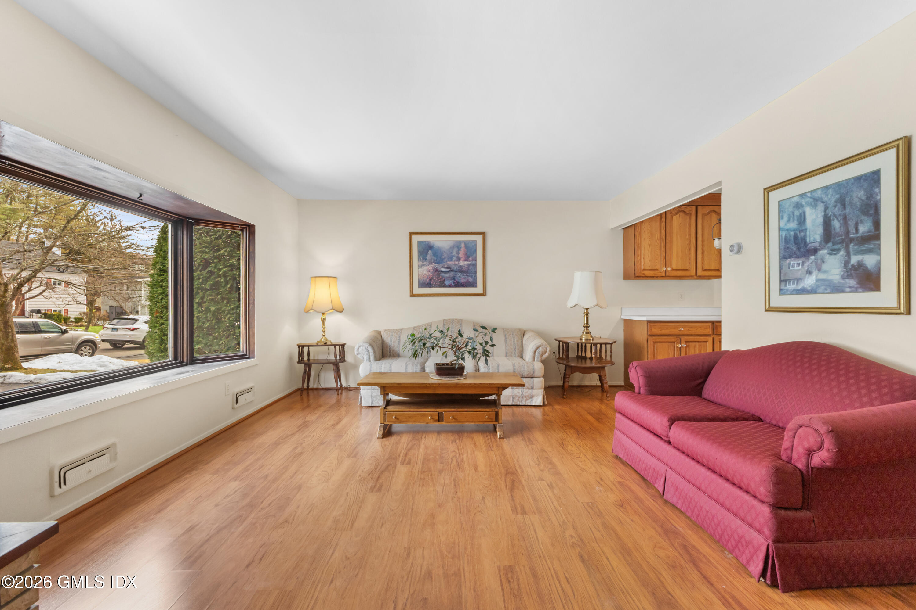 21 Amherst Road Riverside, CT 06878 - Photo 7 of 30 014