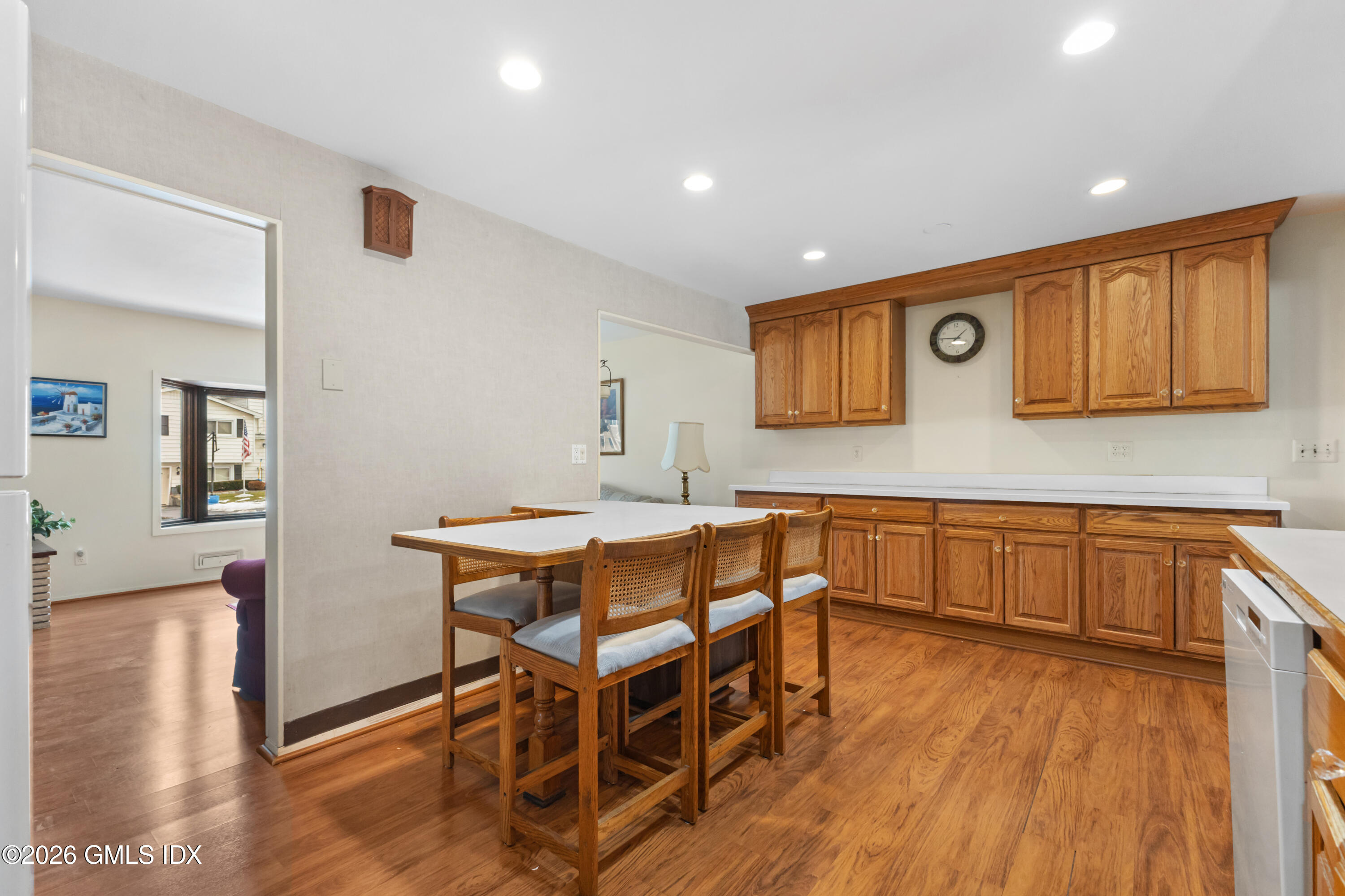 21 Amherst Road Riverside, CT 06878 - Photo 10 of 30 020