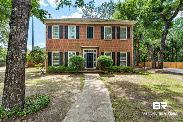 $339,900 | 7713 Bedford Court, Mobile, AL 36695