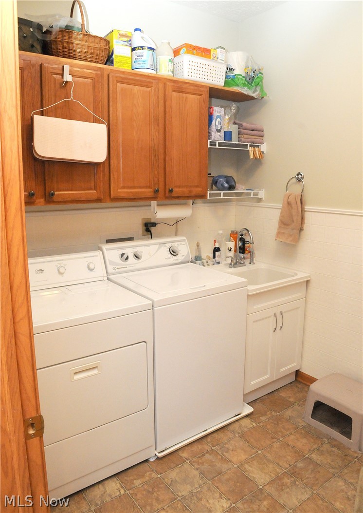 68397 Wintergreen Road Lore City, OH 43755 - Photo 24 of 35 Laundry room