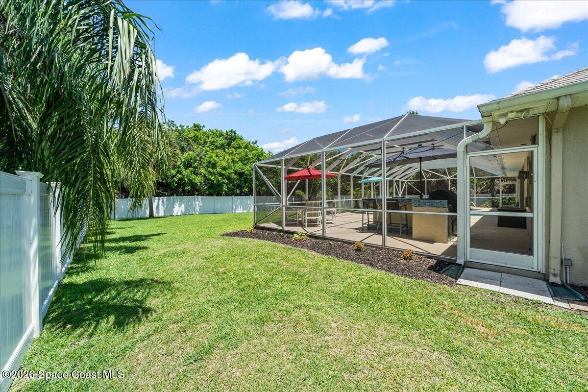 3685 Shady Run Road Melbourne, FL 32934 - Photo 32 of 41 Side Yard