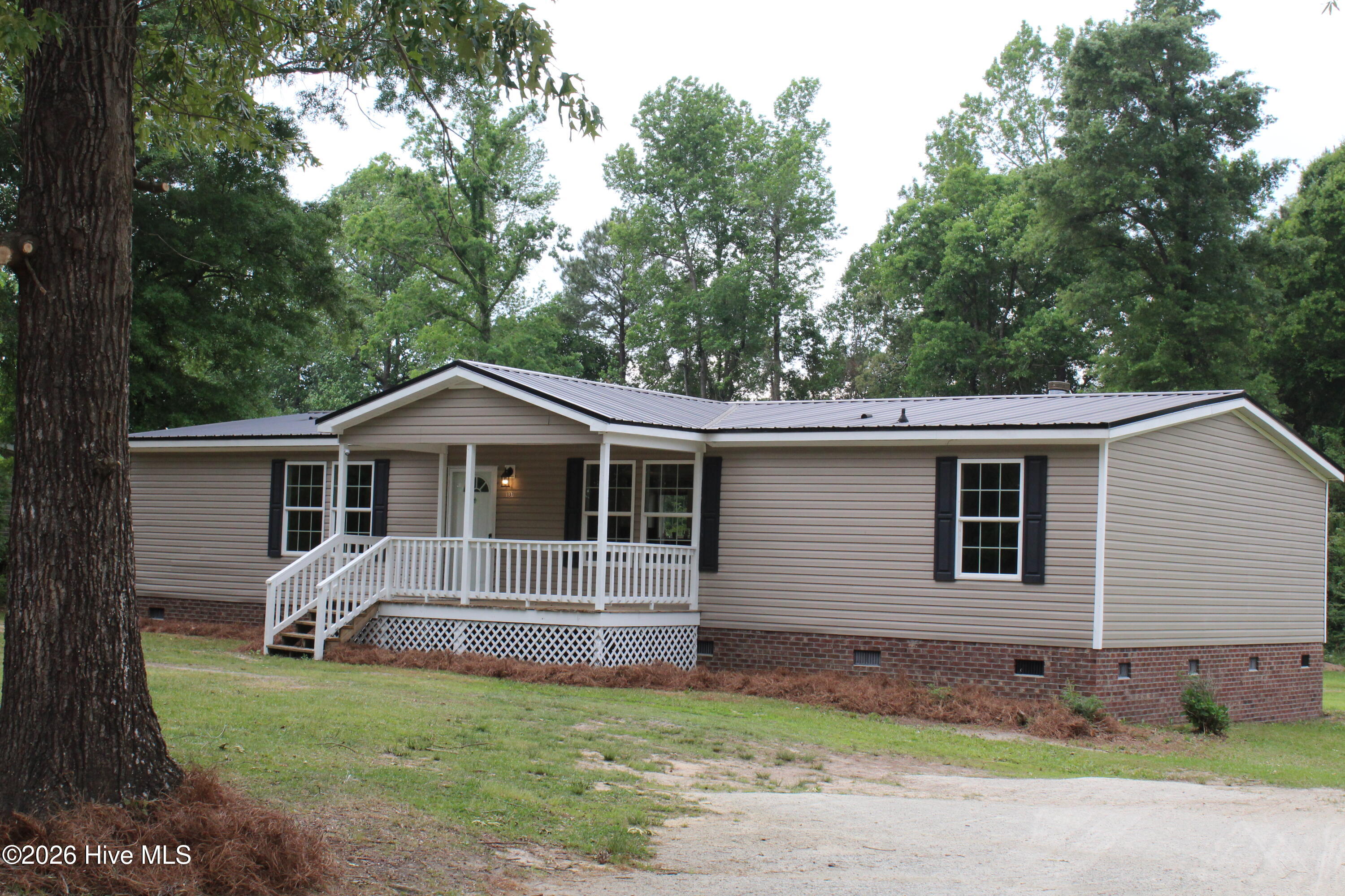 137 George Sumner Road Beulaville, NC 28518 - Photo 6 of 48 IMG_5574