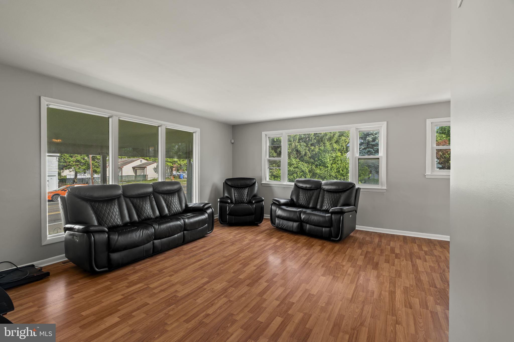 1200 High Street Burlington, NJ 08016 - Photo 7 of 38