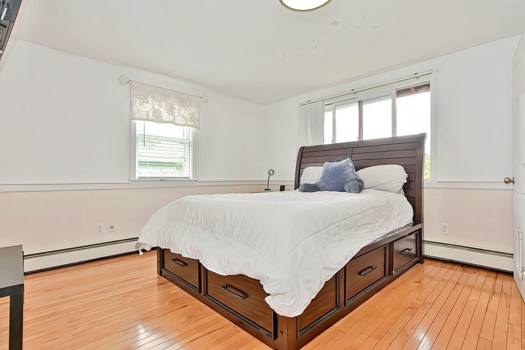 28 William Road Holbrook, MA 02343 - Photo 12 of 22 Gallery Image 12