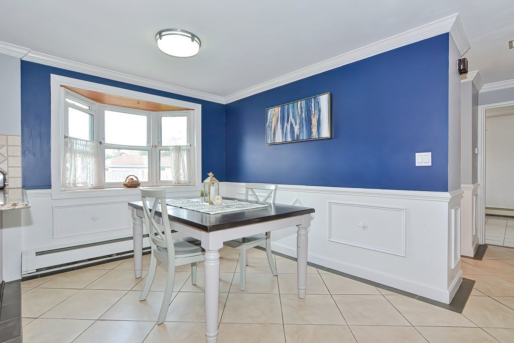 28 William Road Holbrook, MA 02343 - Photo 3 of 22 Gallery Image 3