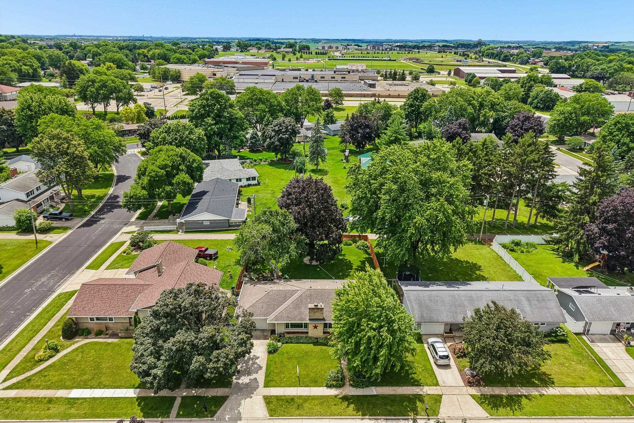 204 6th Street Waunakee, WI 53597 - Photo 47 of 58