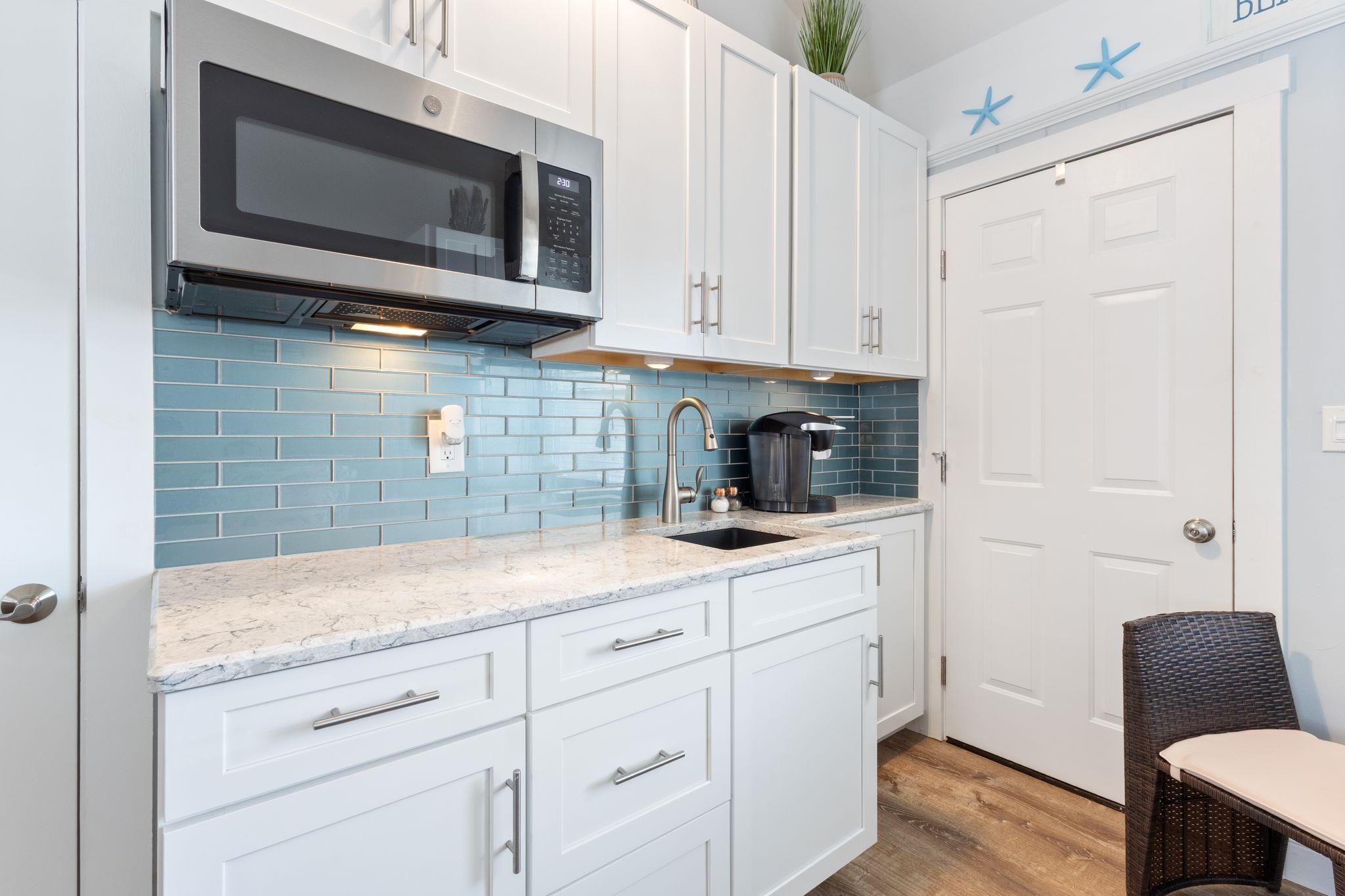 522 Ocean Boulevard, Unit 5 Hampton, NH 03842 - Photo 2 of 28