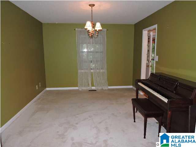 406 Oak Leaf Circle Birmingham, AL 35244 - Photo 9 of 23