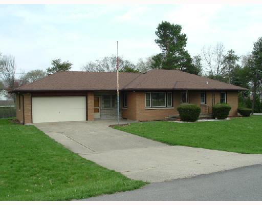 52870 Ruth Street Granger, IN 46530 - Photo 1 of 8 Gallery Image 1