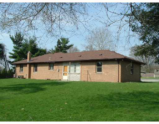 52870 Ruth Street Granger, IN 46530 - Photo 2 of 8 Gallery Image 2