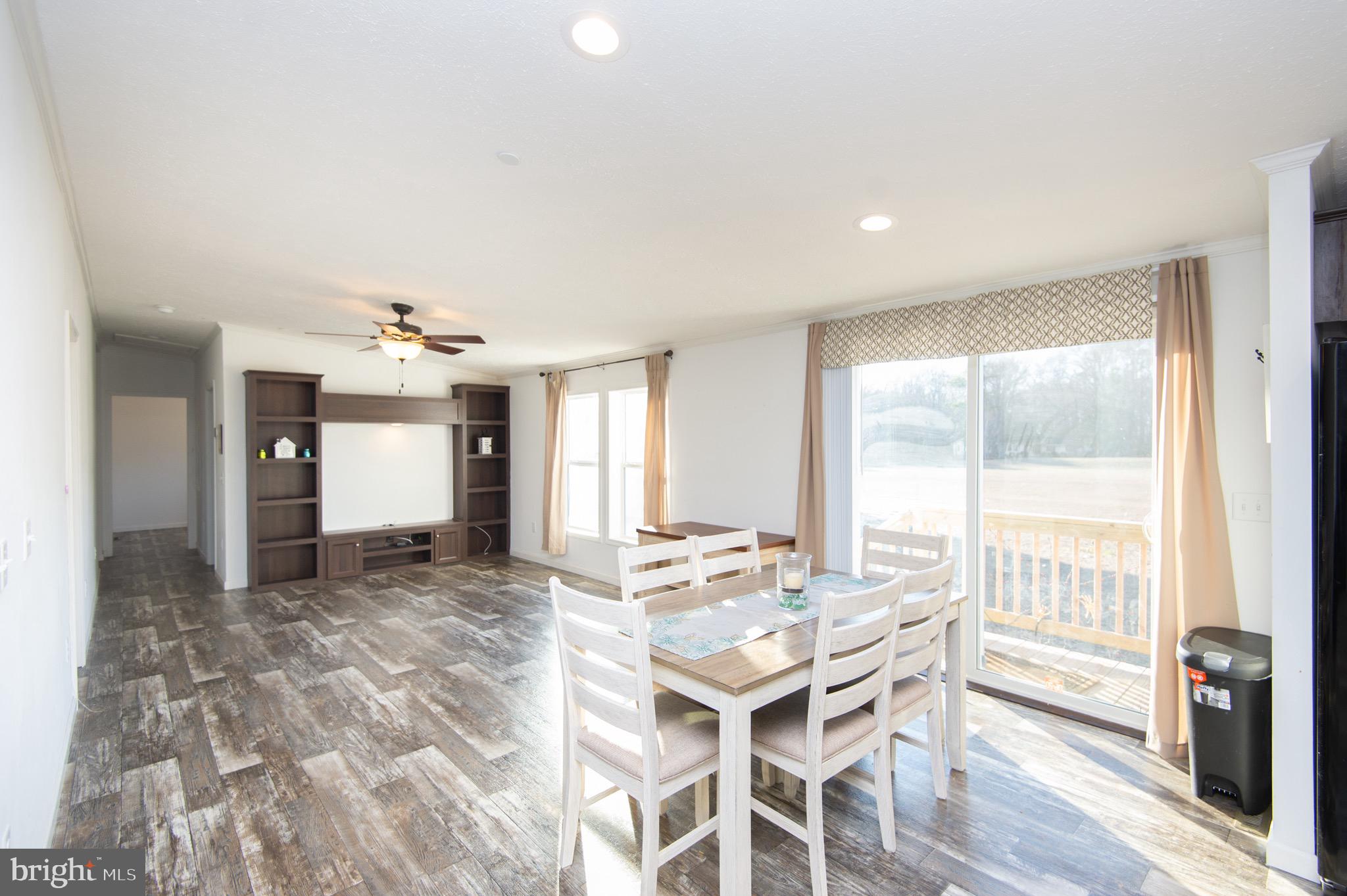 6806 Wrights Rest Road Hurlock, MD 21643 - Photo 19 of 19 Great built-ins. Open Floor plan