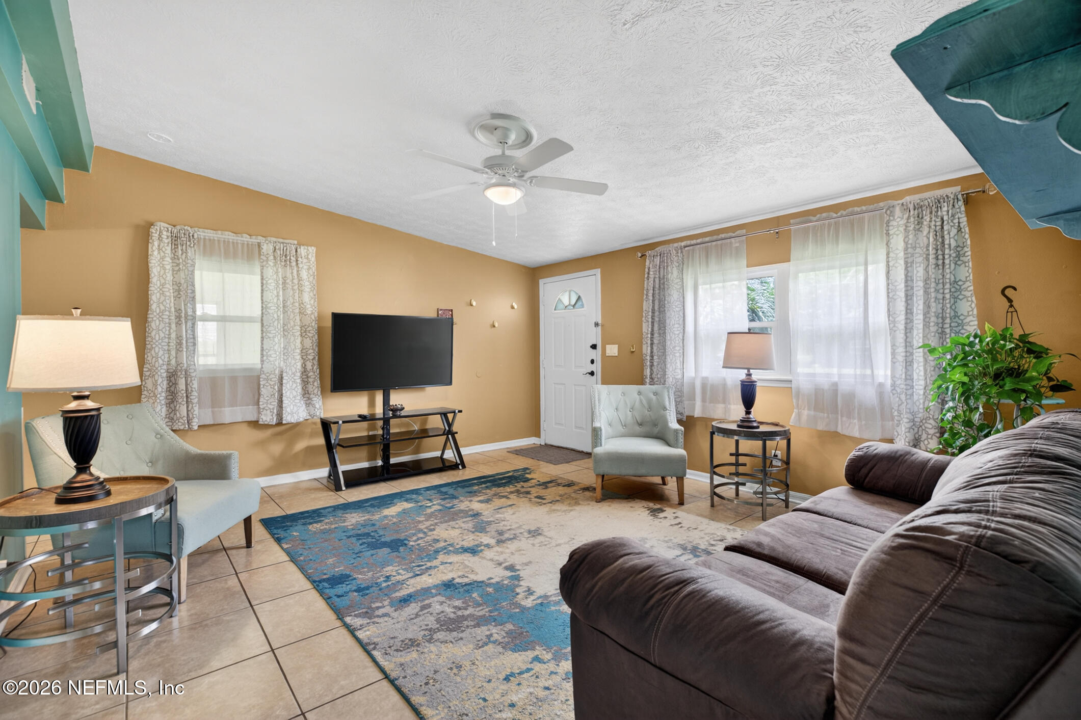 8551 Mathonia Avenue Jacksonville, FL 32211 - Photo 9 of 44 Large Living Room