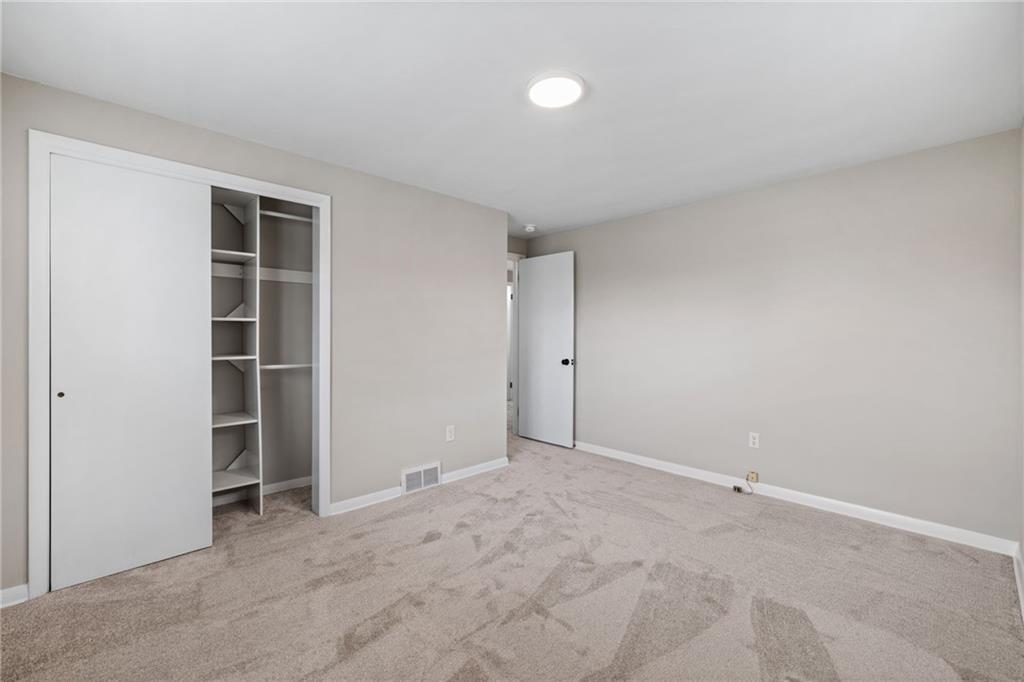 5201 Blossom Road Pittsburgh, PA 15236 - Photo 23 of 50 Gallery Image 23