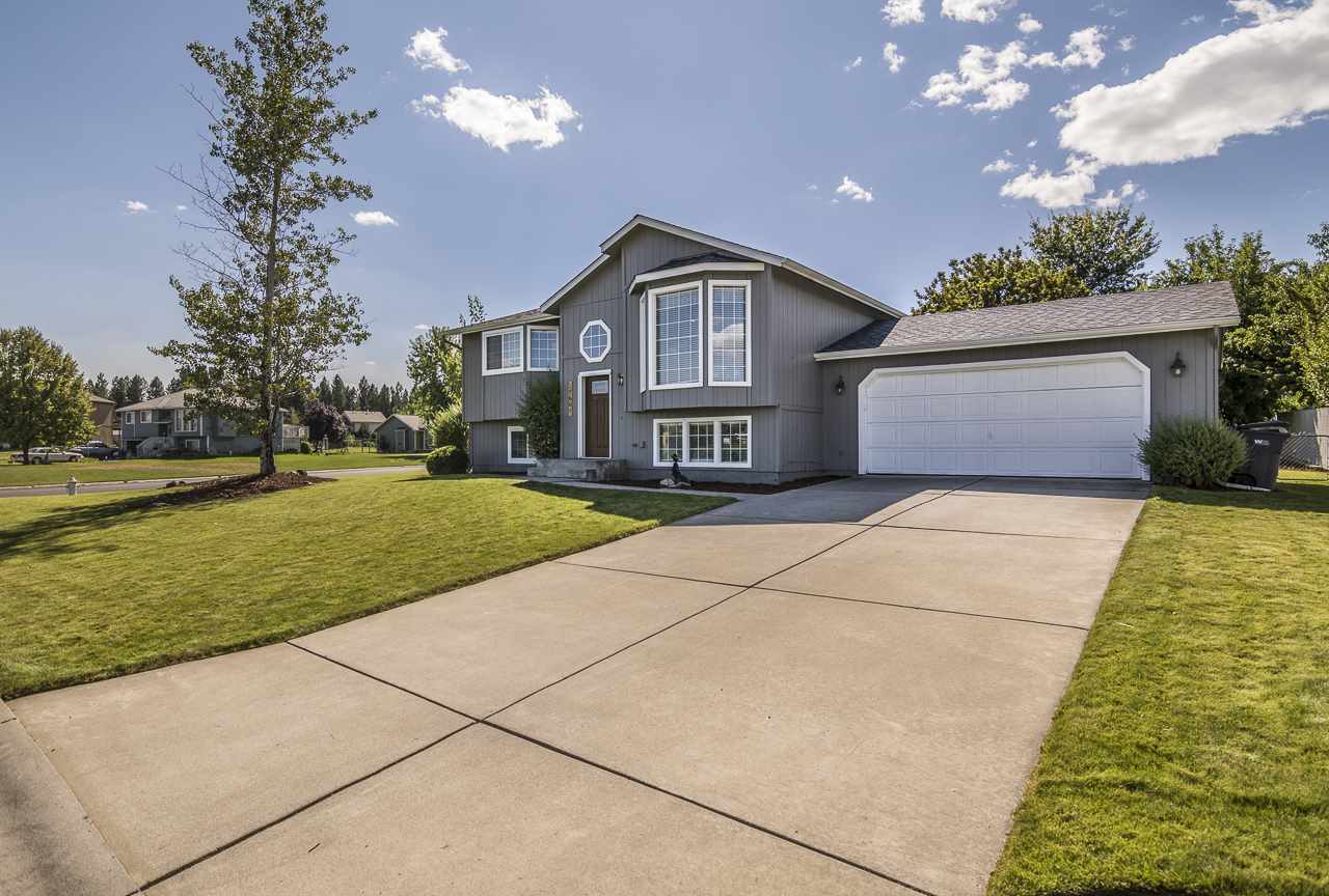 17601 North Addison Street Colbert, WA 99005 - Photo 2 of 20