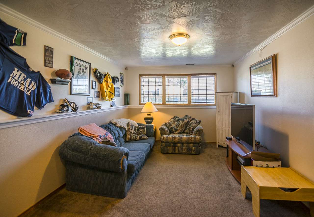 17601 North Addison Street Colbert, WA 99005 - Photo 12 of 20