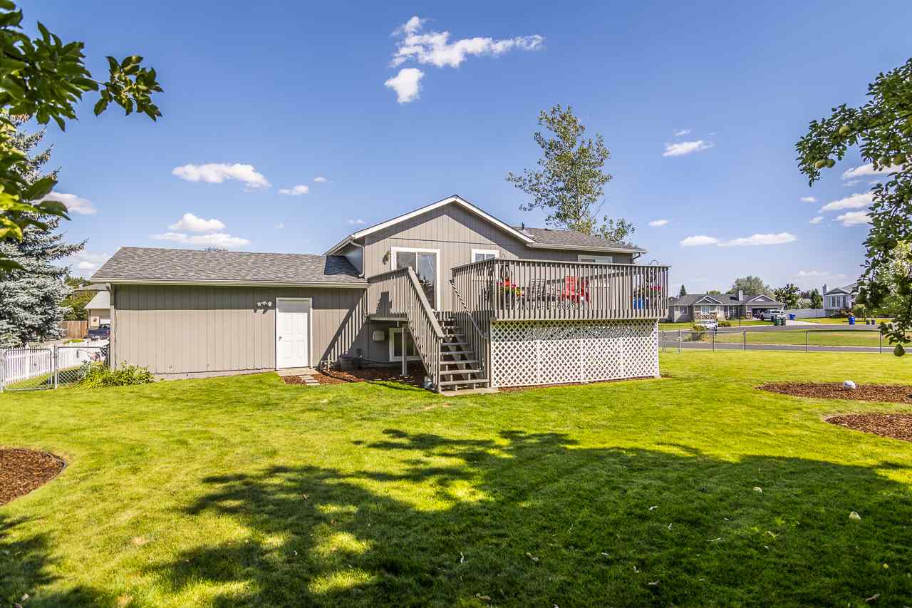17601 North Addison Street Colbert, WA 99005 - Photo 17 of 20