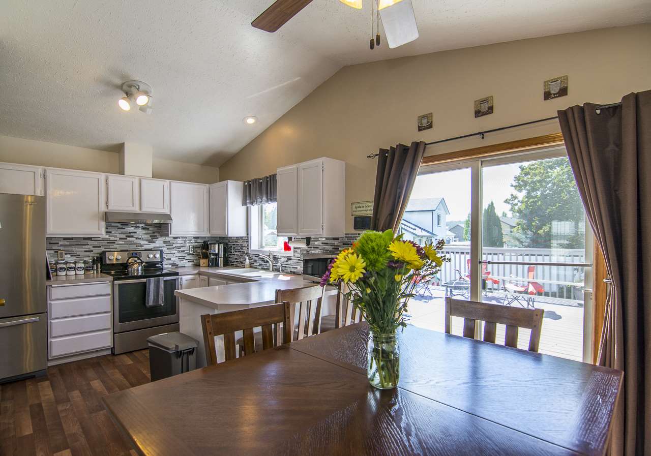 17601 North Addison Street Colbert, WA 99005 - Photo 7 of 20
