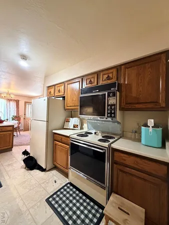 $239,900 | 142 Douglas Lane, Pueblo, CO 81001