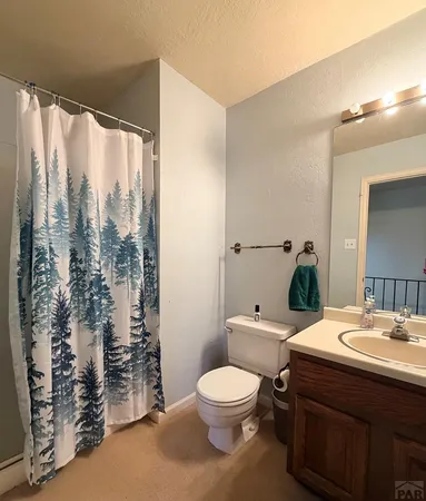 $239,900 | 142 Douglas Lane, Pueblo, CO 81001