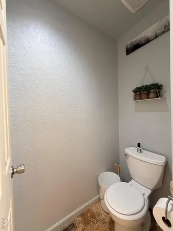 $239,900 | 142 Douglas Lane, Pueblo, CO 81001