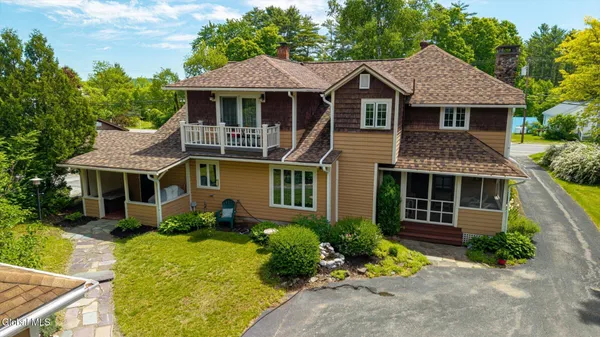 $689,900 | 1295 Highway 9, Schroon Lake, NY 12870