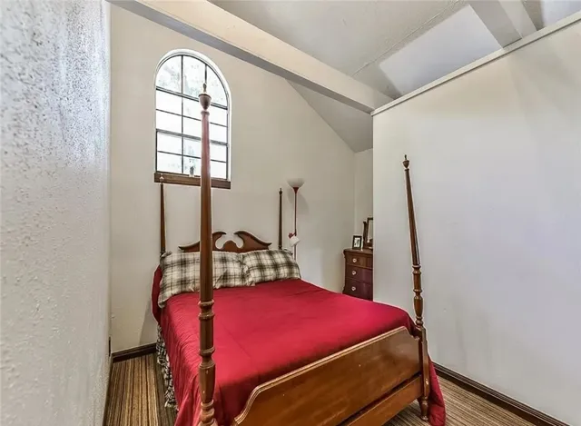 $179,900 | 505 North Walnut Avenue, Eagle Lake, TX 77434