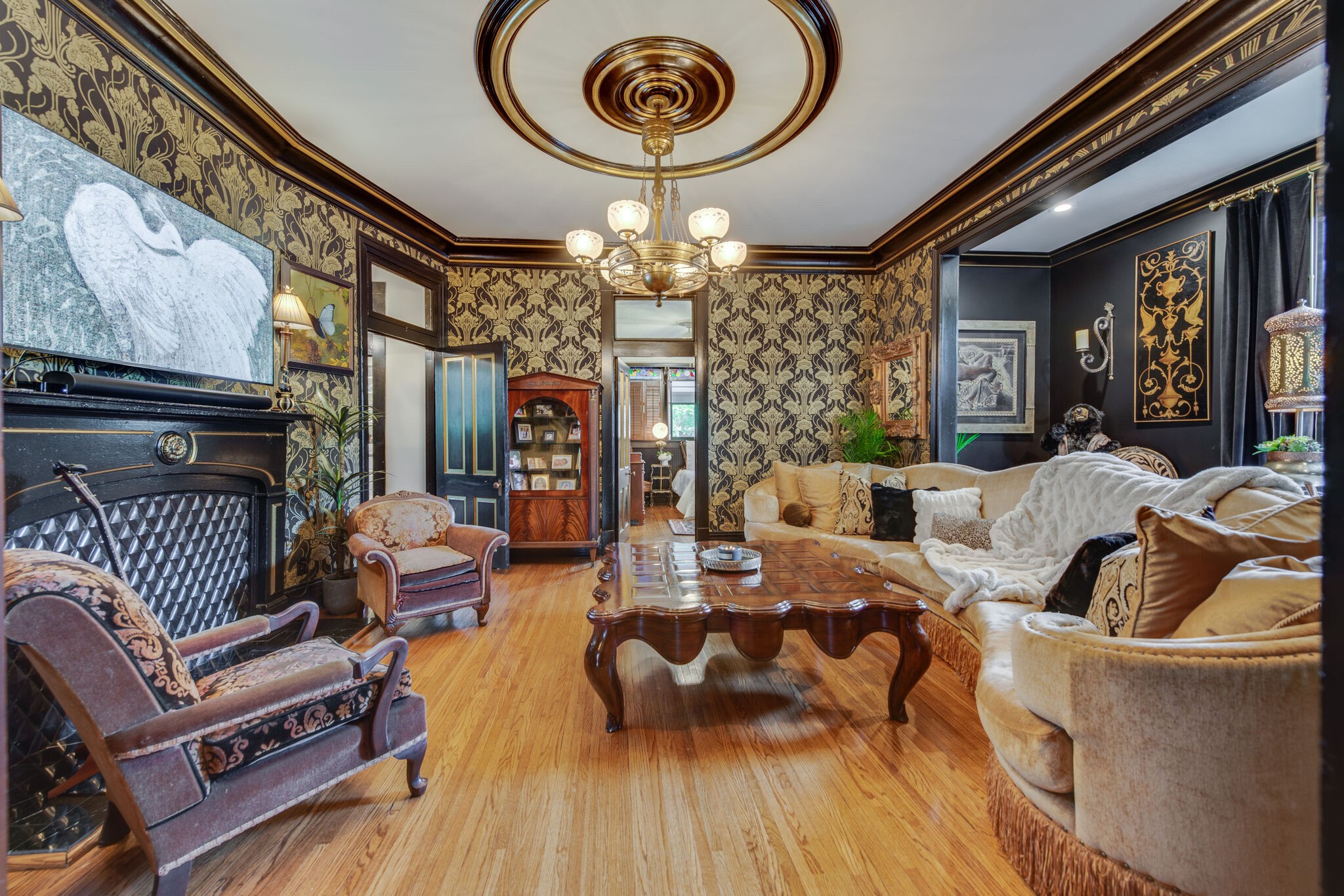 607 5th Avenue West Springfield, TN 37172 - Photo 17 of 50 a living room with furniture a chandelier and a chandelier