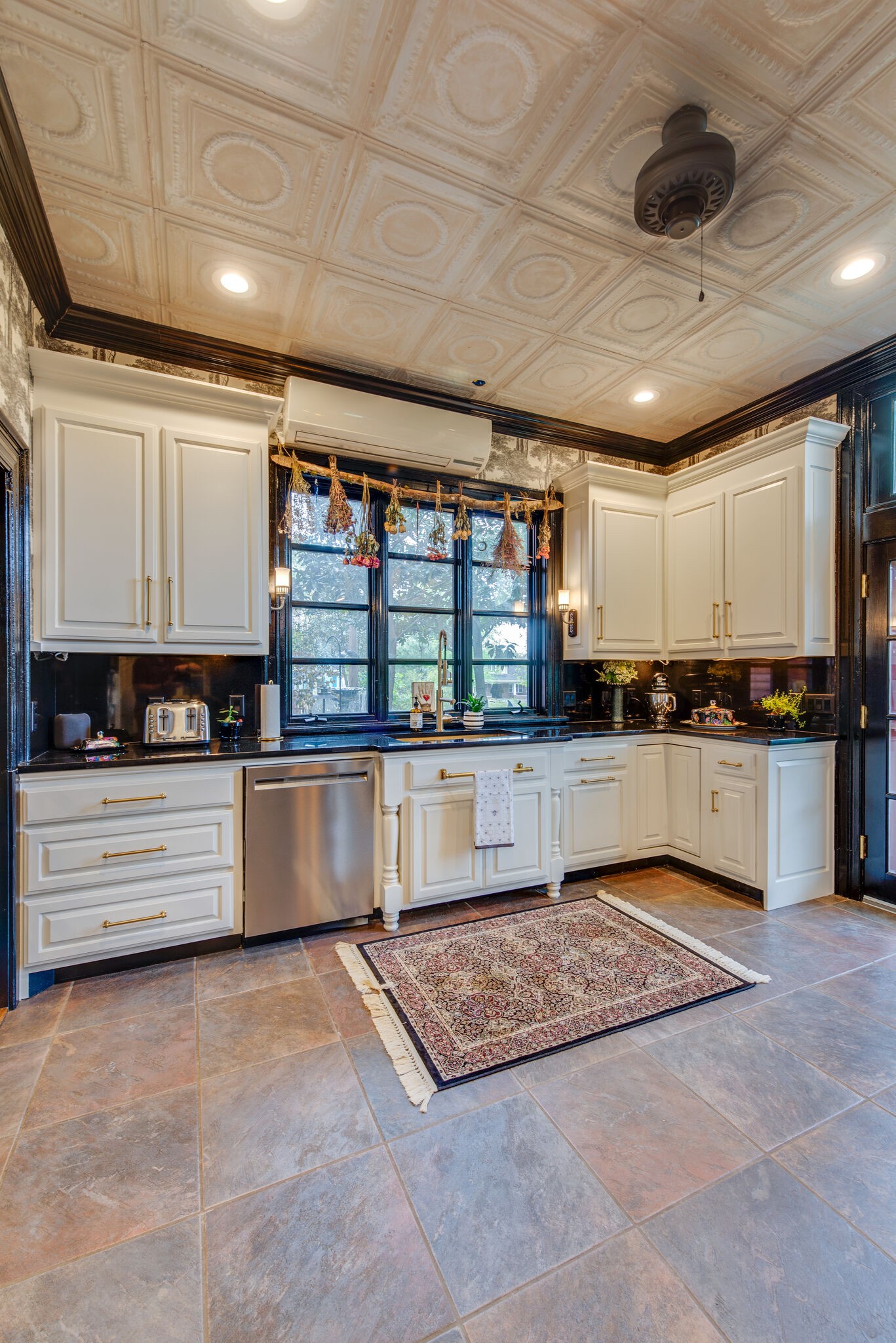 607 5th Avenue West Springfield, TN 37172 - Photo 25 of 50 a view of a kitchen with a sink and cabinets