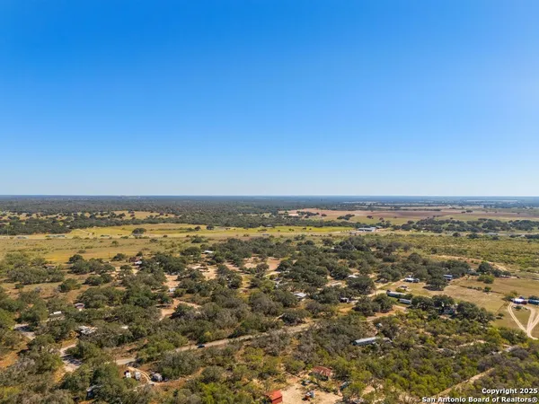 $155,000 | 142 County Road 6719, Natalia, TX 78059