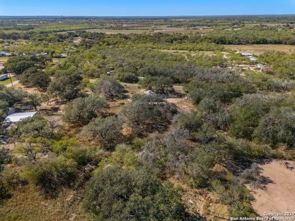 $155,000 | 142 County Road 6719, Natalia, TX 78059