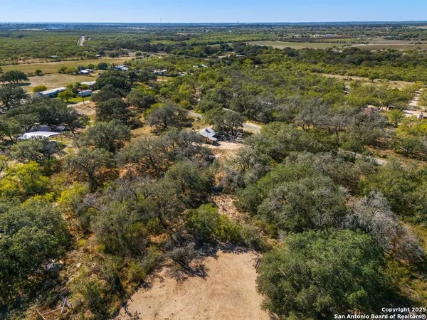 $155,000 | 142 County Road 6719, Natalia, TX 78059