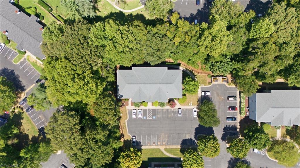 212 Timberline Ridge Court Winston-Salem, NC 27106 - Photo 4 of 25 Gallery Image 4