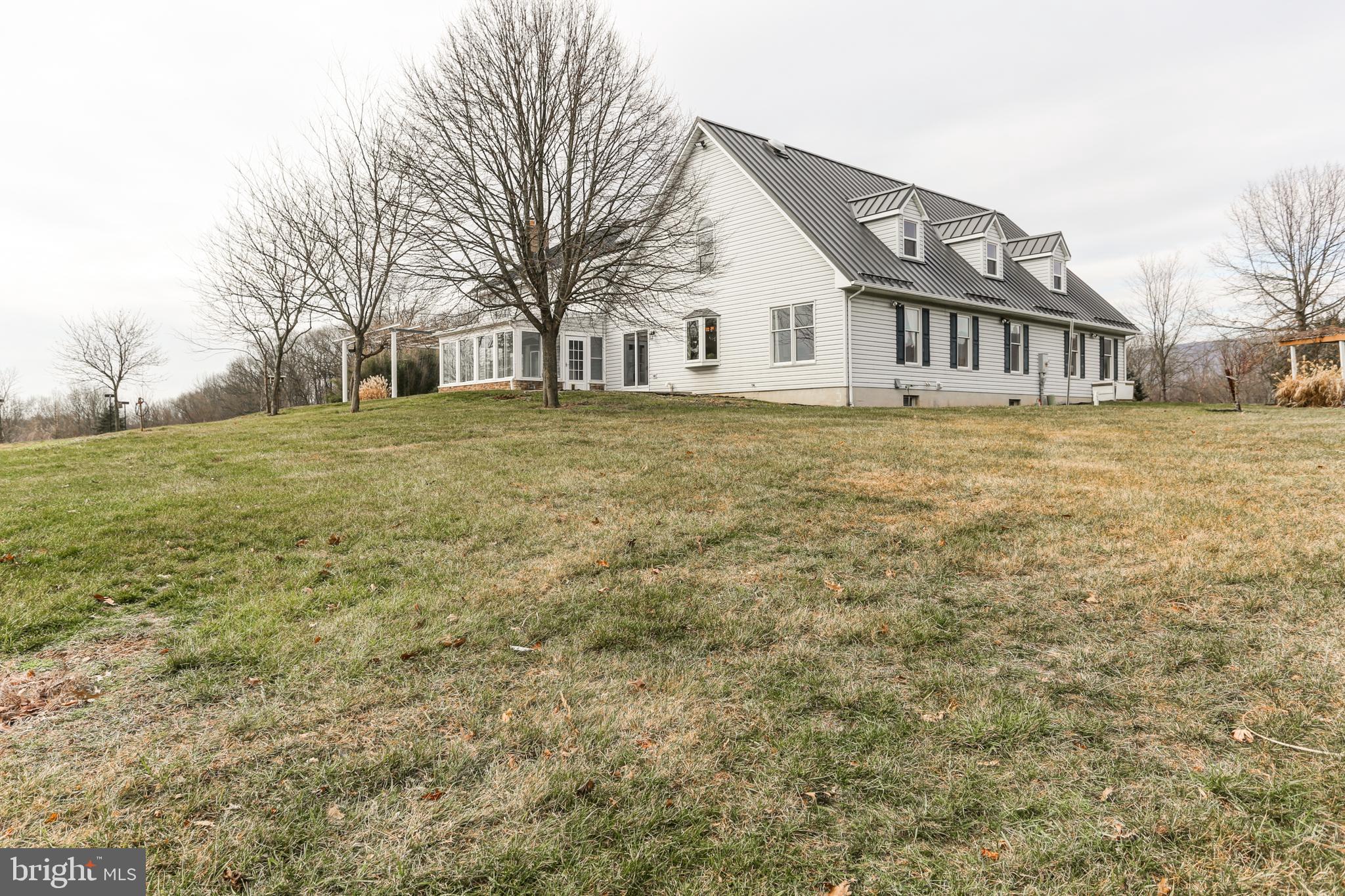 316 Sample Bridge Road Mechanicsburg, PA 17050 - Photo 4 of 102 Gallery Image 4