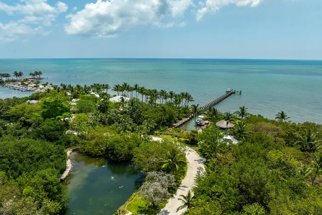 $42,000,000 | 88041 Old Highway, Islamorada, FL 33036