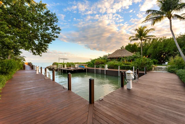 $42,000,000 | 88041 Old Highway, Islamorada, FL 33036