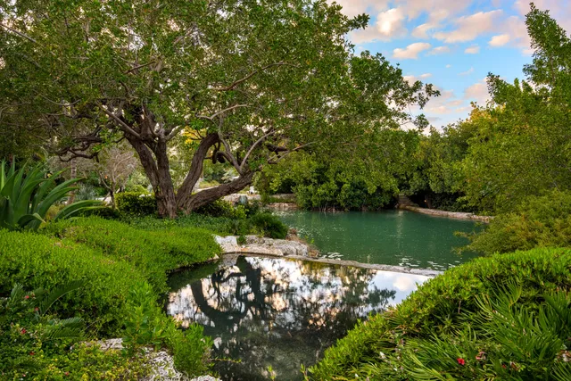 $42,000,000 | 88041 Old Highway, Islamorada, FL 33036