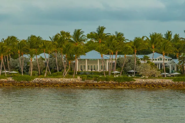 $42,000,000 | 88041 Old Highway, Islamorada, FL 33036